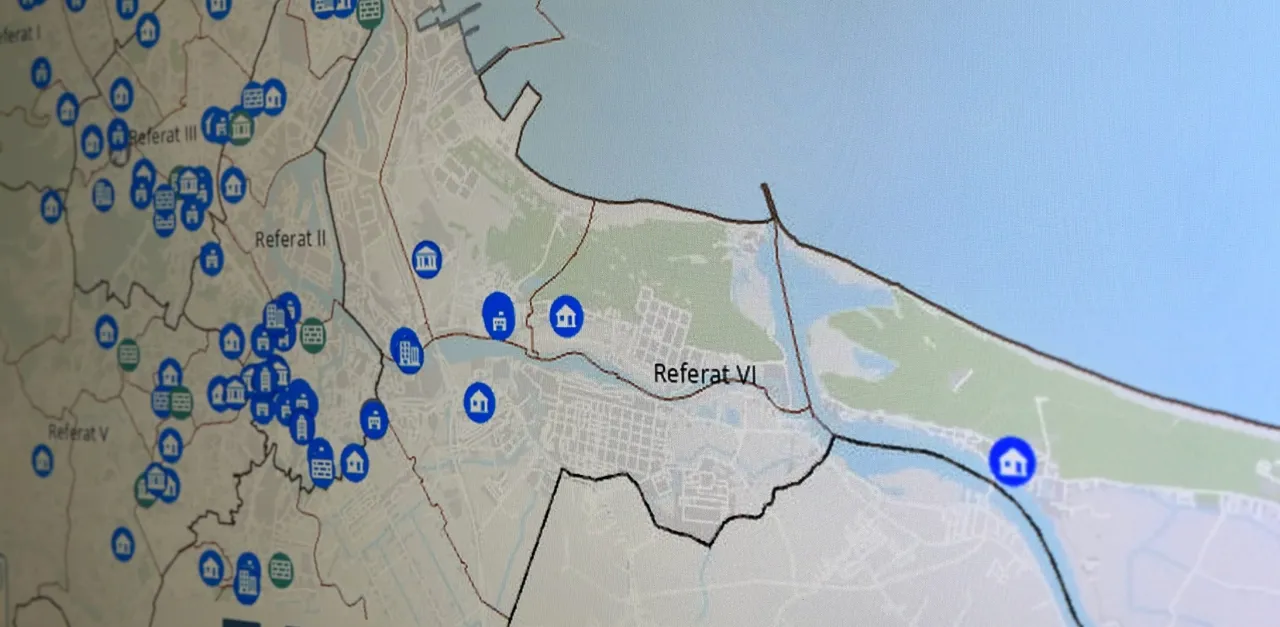Mapa Gdańska z zaznaczonymi punktami. Czy w Gdańsku jest bezpiecznie? Wiele ikon dom&oacute;w i budynk&oacute;w sugeruje, że tak.