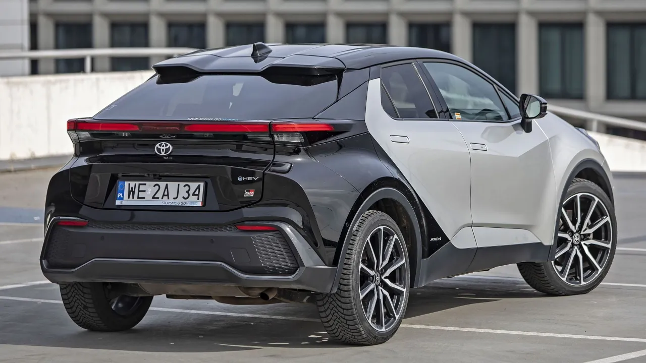 Nowa Toyota C-HR Hybrid 2026 cennik