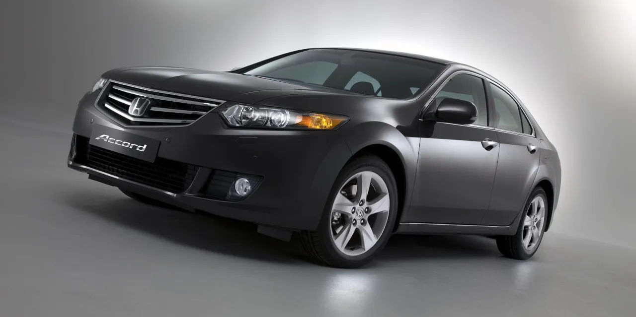 Oględziny Honda Accord VIII przed zakupem