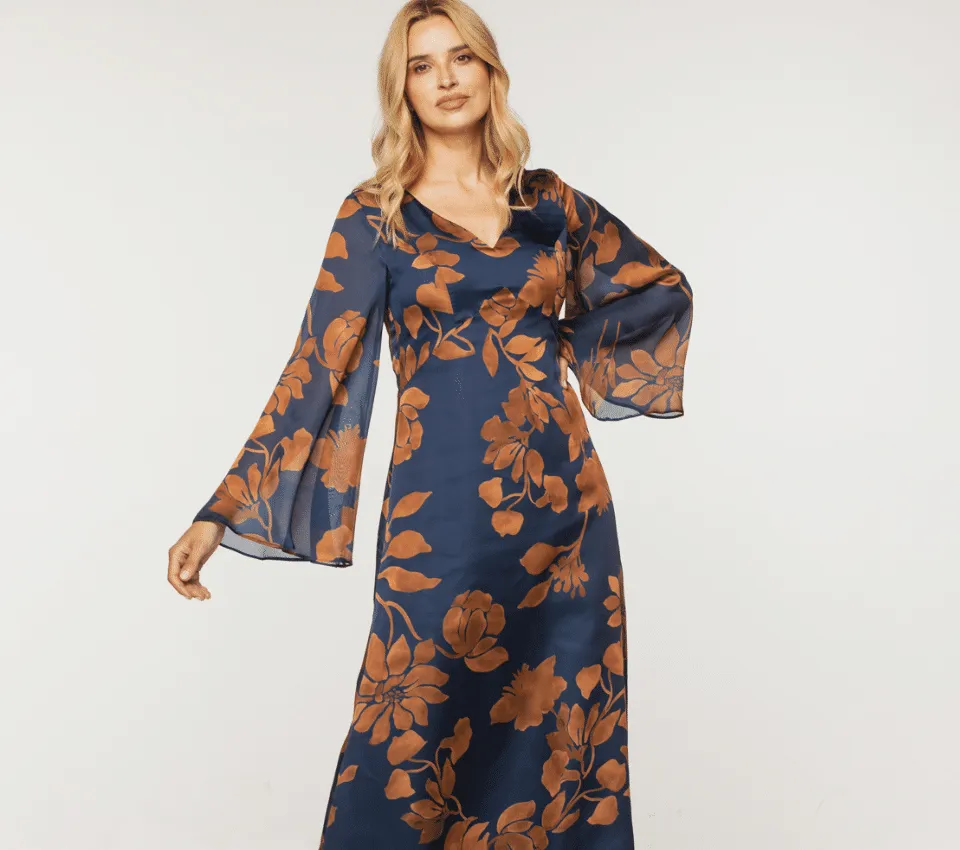 Inspiracje stylizacji weselnych dla kobiet po 50