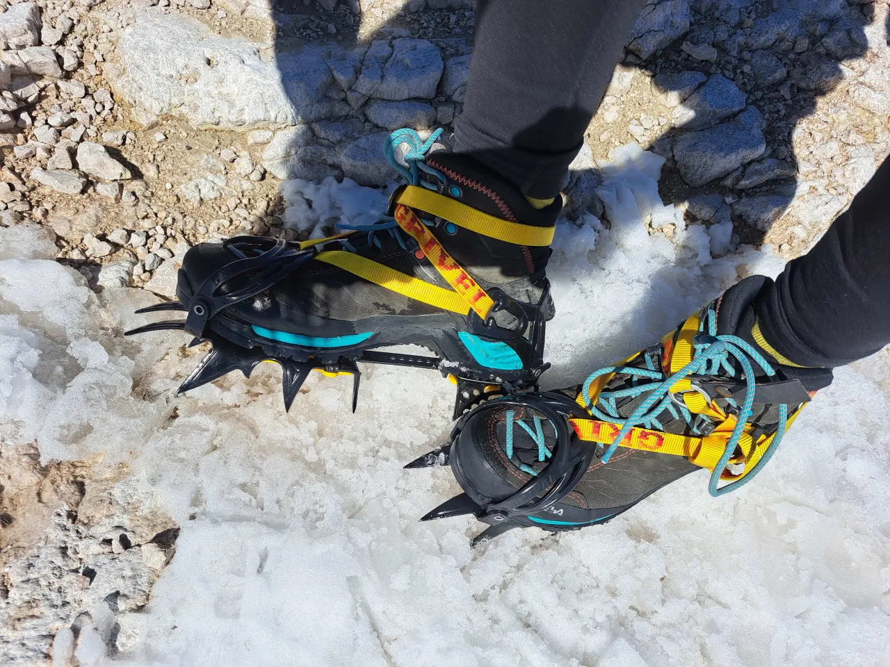 Rodzaje raczk&oacute;w turystycznych por&oacute;wnanie