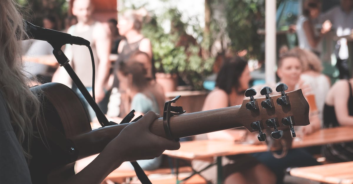 Tuba Instrument Dęty Muzyczny Dęta Klasyczny Niski Ton Blaszany Dęty Wysokiej Jakości
