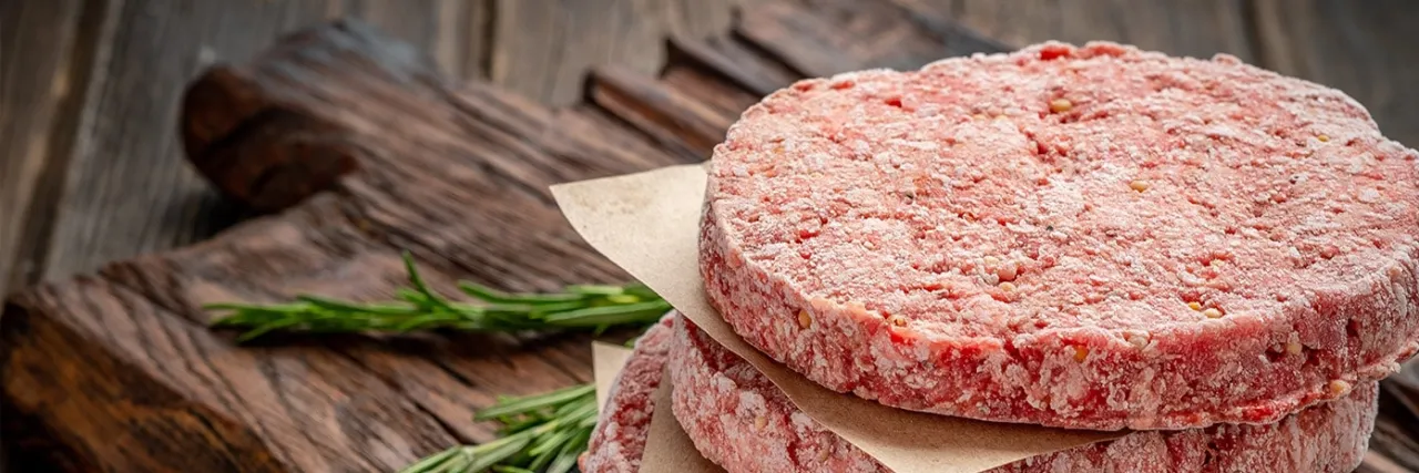 Zdjęcie Jak przygotować mrożone hamburgery, by uniknąć suchego mięsa