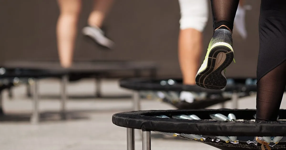 Zdjęcie Ile kalorii spala 30 min cardio? Odkryj prawdę o treningu!