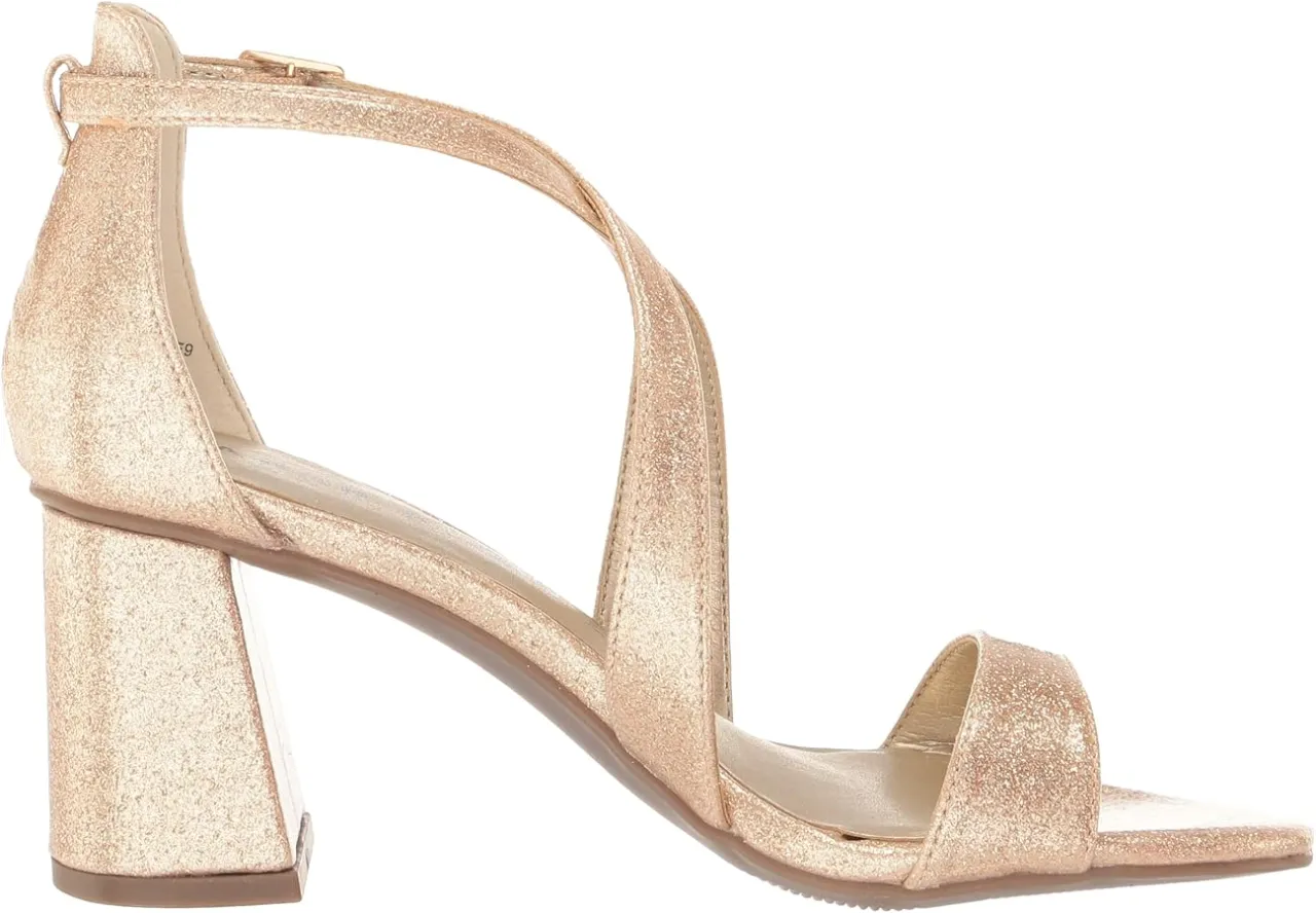 Zdjęcie Zapatos dorados de tacón: tu guía experta para cada ocasión