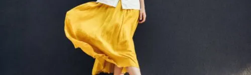 Zdjęcie Jak uszyć spódnicę na gumce? Prosty przewodnik krok po kroku