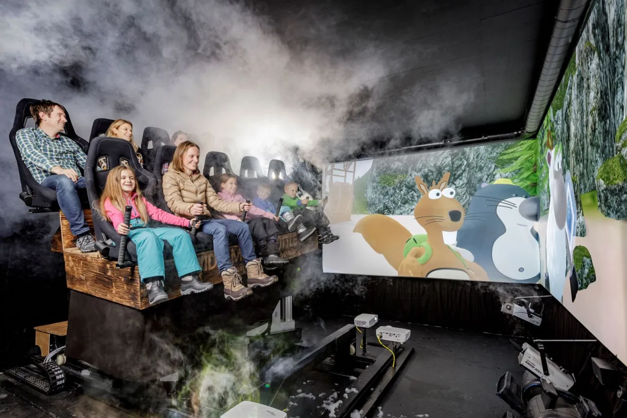 Zdjęcie Gdzie jest kino 5D? Odkryj najlepsze lokalizacje w Polsce