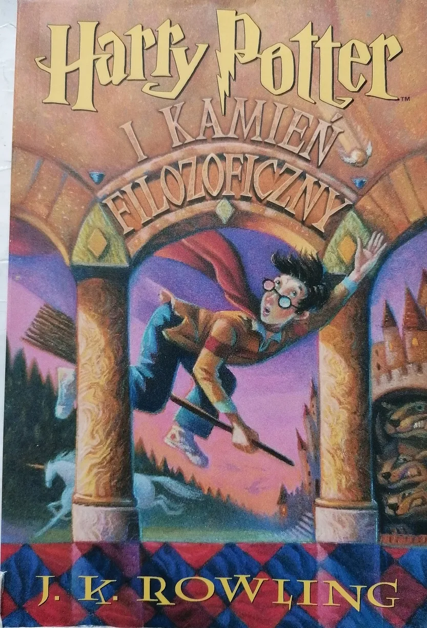 Zdjęcie Recenzja książki Harry Potter i Kamień Filozoficzny - odkryj jej magię i przesłanie