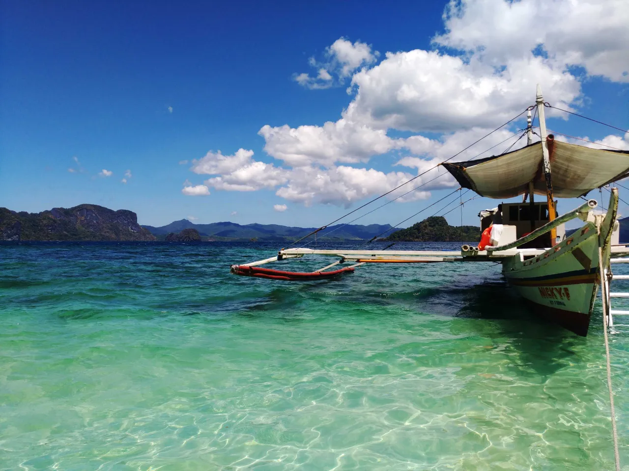 Zdjęcie Ile kosztuje lot na Filipiny? Sprawdź ceny i oszczędź na podróży