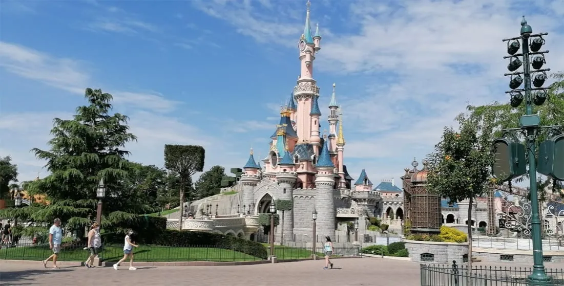 Zdjęcie Gdzie jest Disneyland we Francji? Odkryj idealną lokalizację blisko Paryża