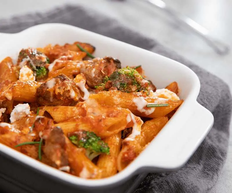 Zdjęcie Penne neapolitana – prosty przepis na idealne danie włoskie