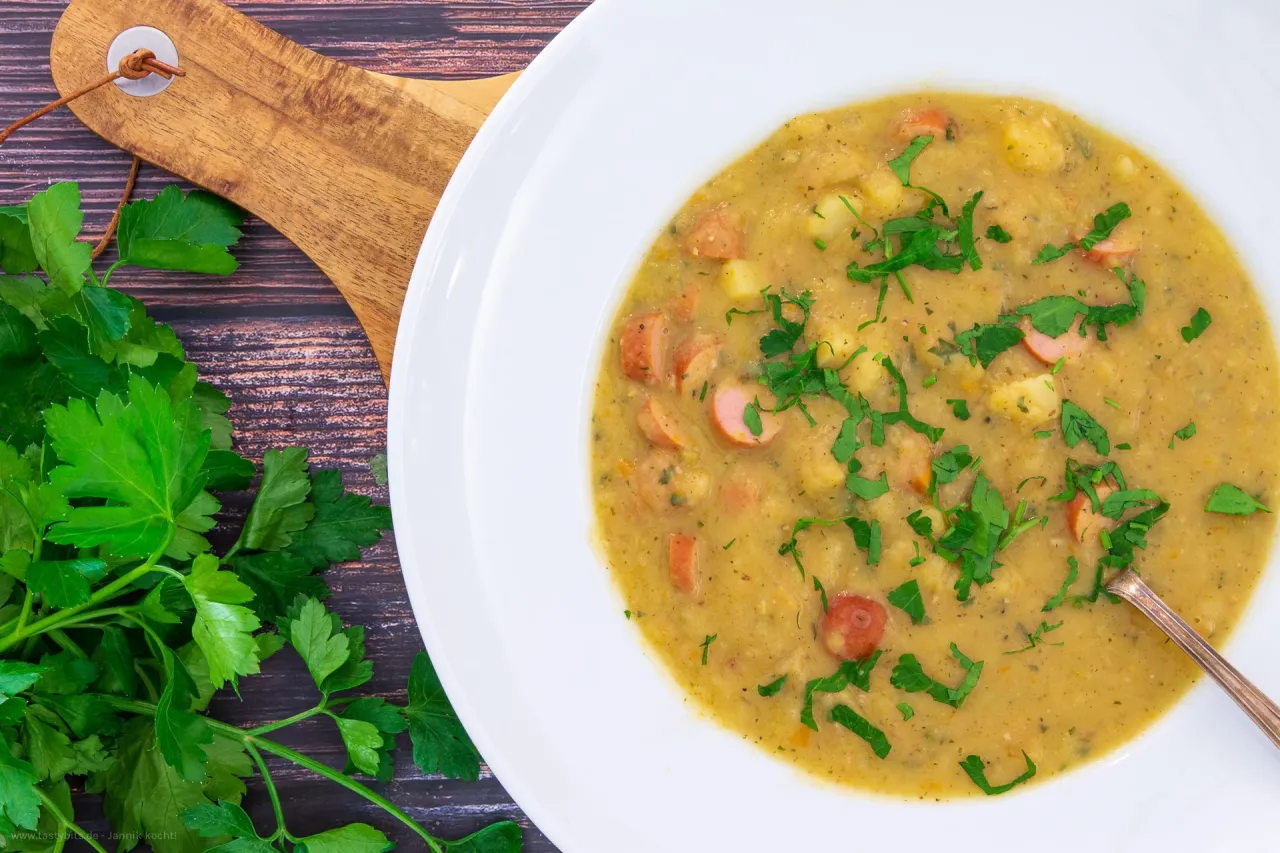 Zdjęcie Kartoffelsuppe welche Gewürze für den perfekten Geschmack?