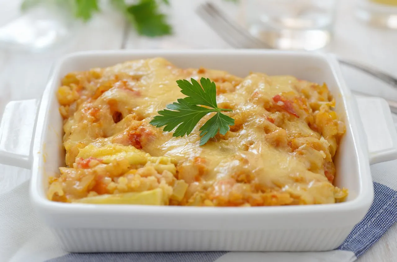 Zdjęcie Prosta zapiekanka makaronowa bezglutenowa, która zachwyci smakoszy