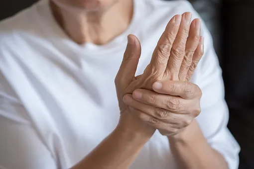Zdjęcie Skuteczne leki na atak dny moczanowej, które przynoszą ulgę