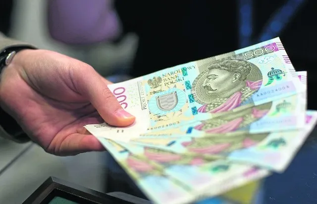 Zdjęcie Czy w NBP można kupić walutę? Oto, co musisz wiedzieć!