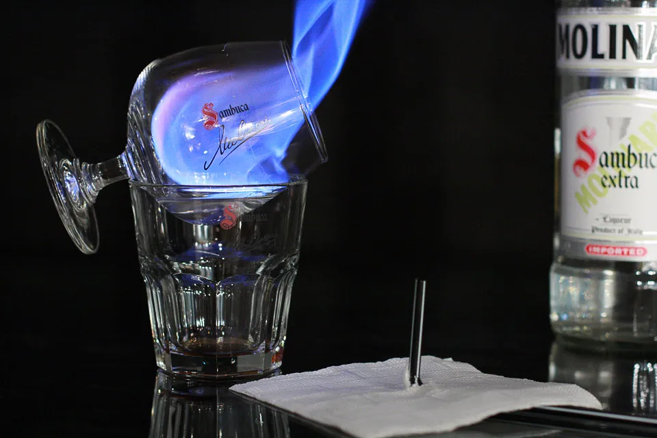 Zdjęcie Najlepsze drinki z sambuca, które zaskoczą Twoich gości