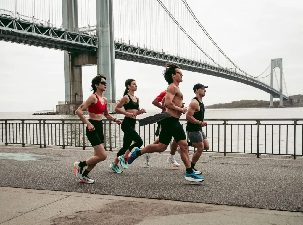 sposoby noszenia wody bieganie