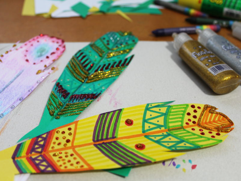 materiały do tworzenia ozd&oacute;b indiańskich DIY pi&oacute;ra koraliki rzemienie