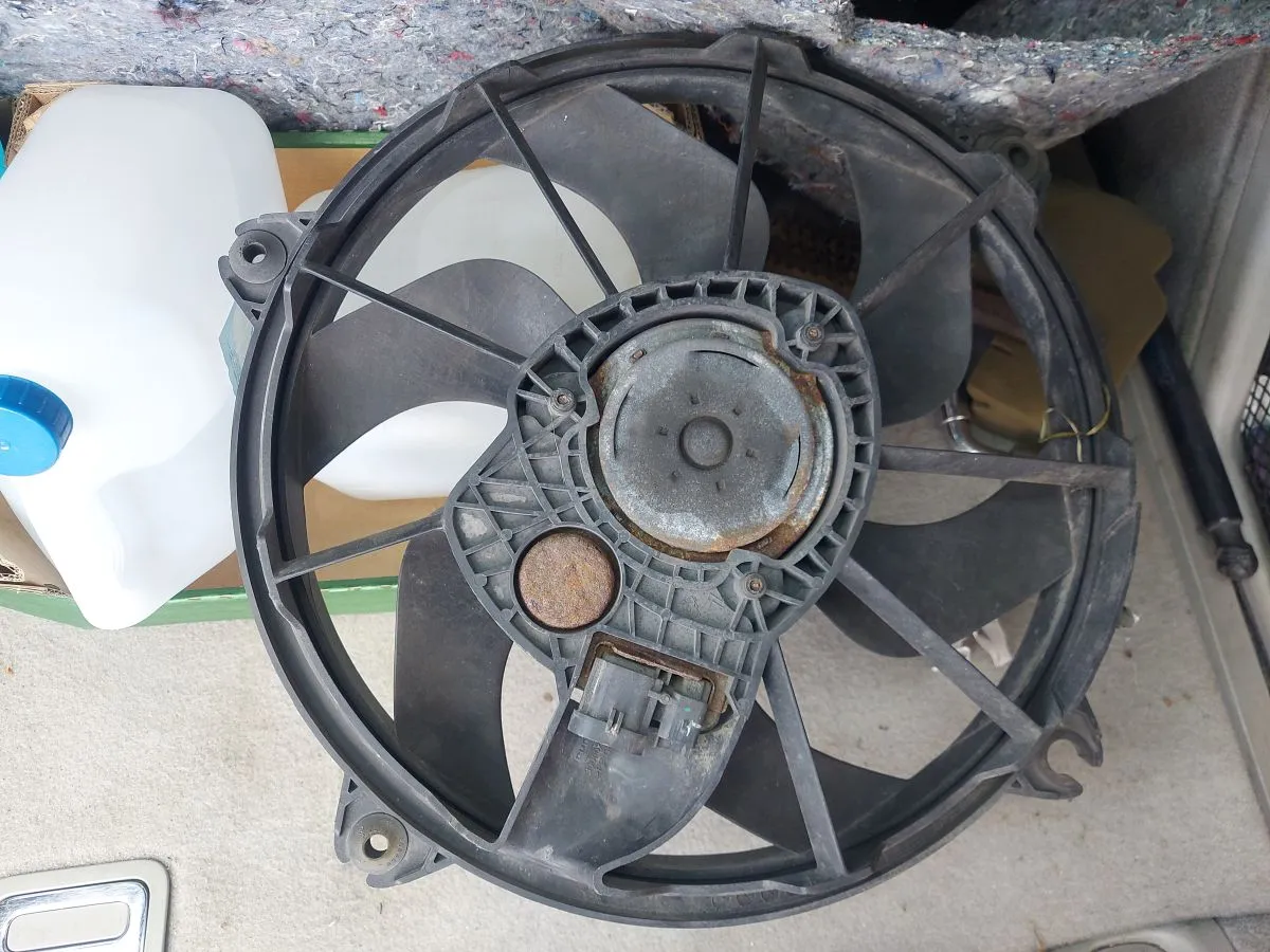 Jak sprawdzić wentylator chłodnicy samodzielnie