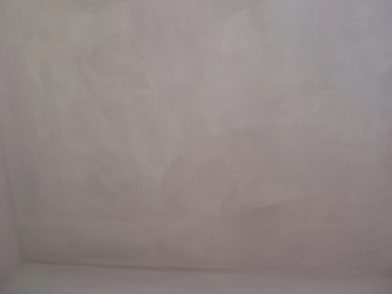 Wpływ grubości tynku na schnięcie