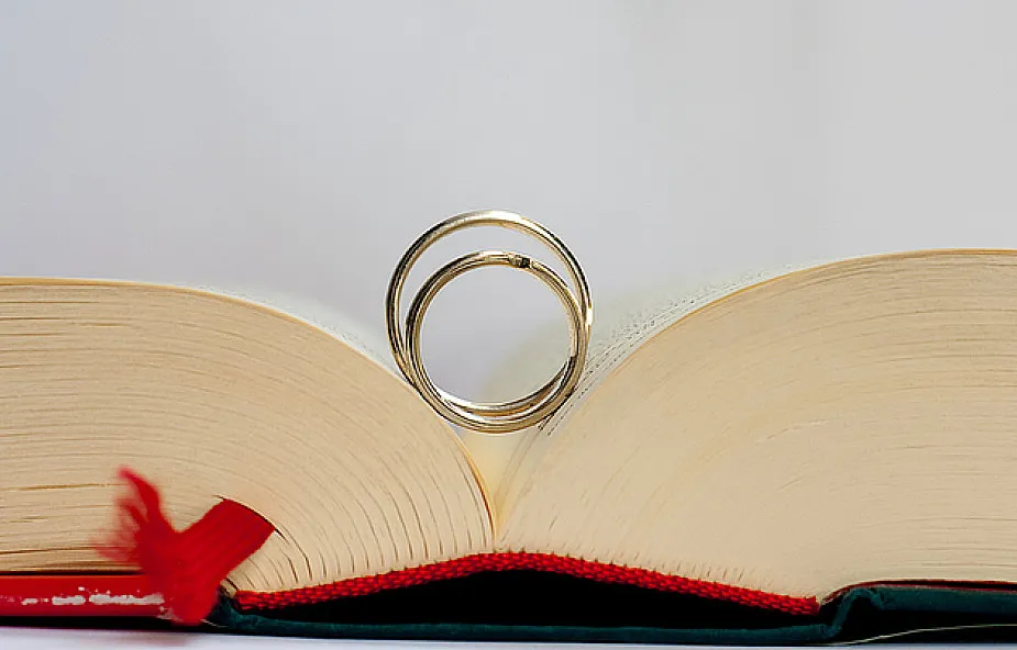 Zdjęcie Jaka powinna być żona wg Biblii? Kluczowe cechy i duchowe obowiązki