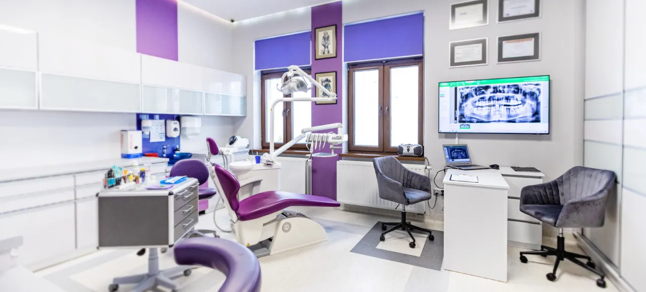 Nowoczesny gabinet stomatologiczny bezbolesne leczenie
