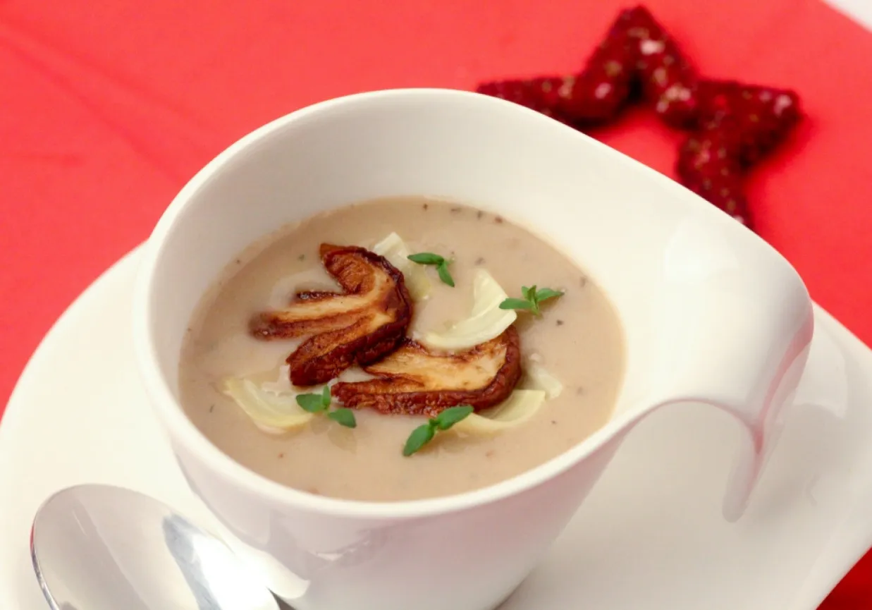 kremowa zupa z oliwą truflową