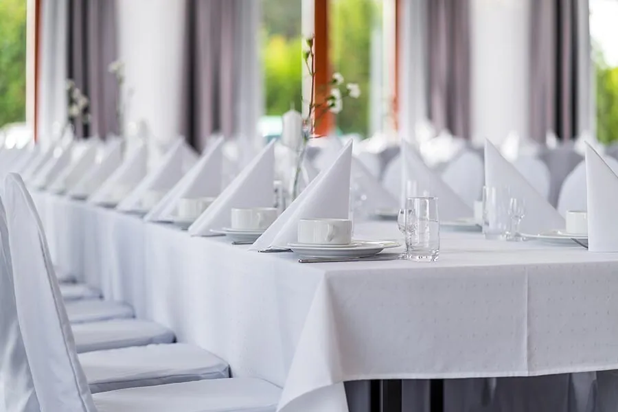 Dworek Czardasz Strzebielino wnętrza restauracji