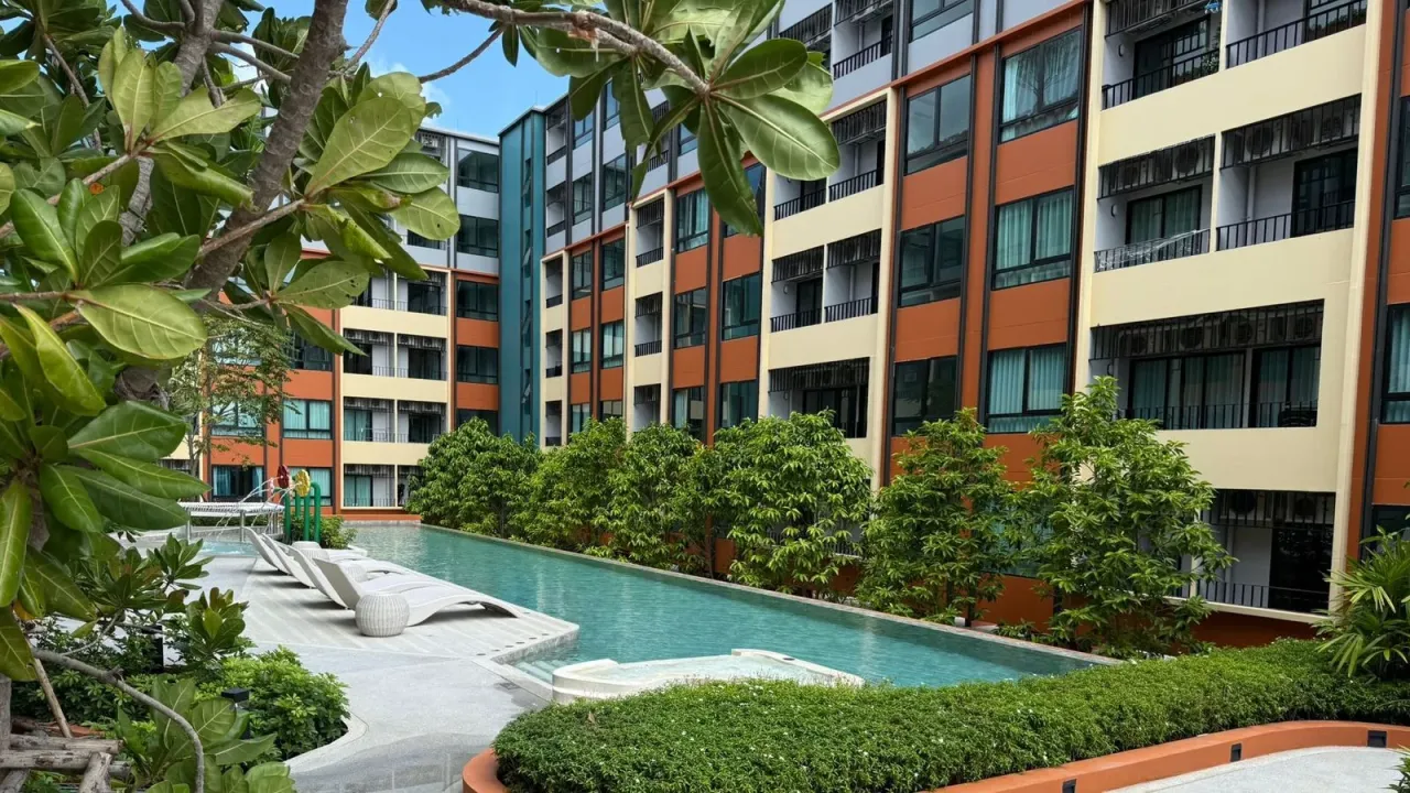 Tajlandia mieszkania wynajem, typowe kondominium Tajlandia