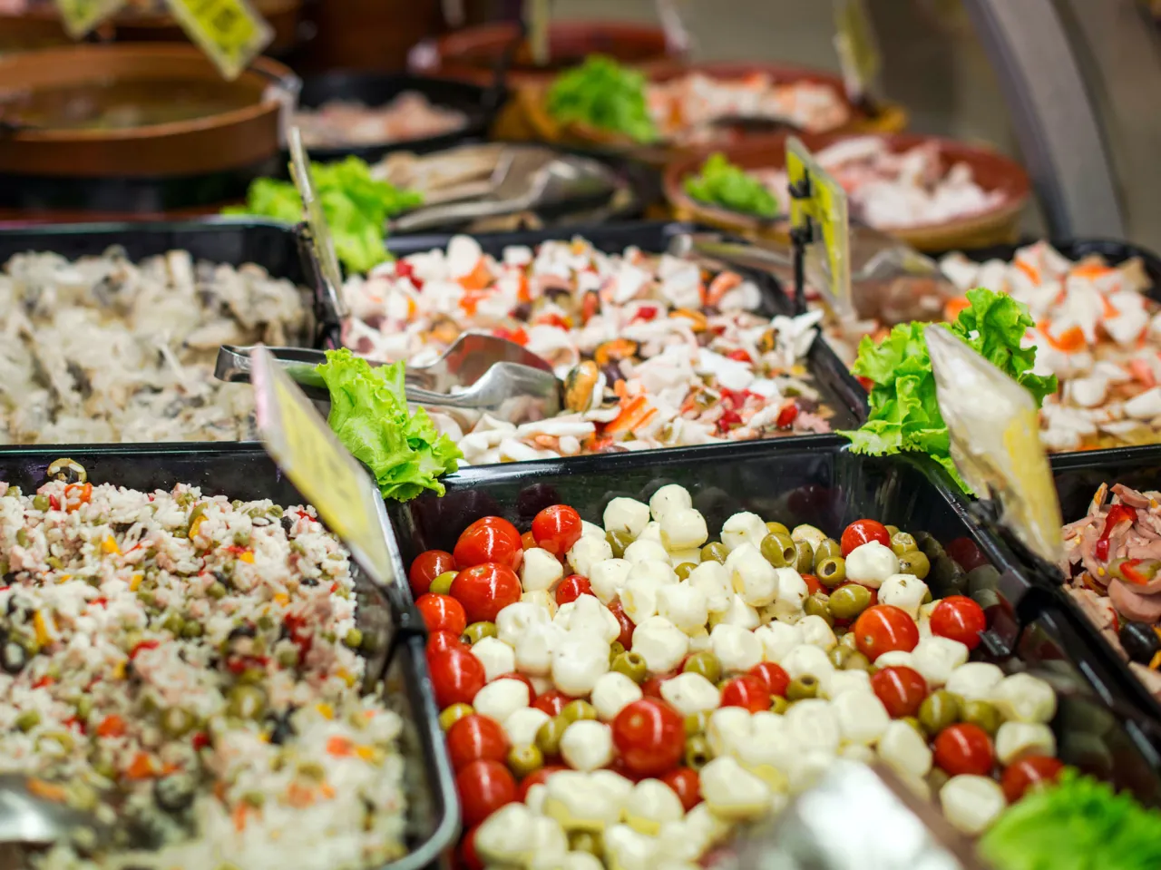 bancone gastronomia piatti pronti italiani