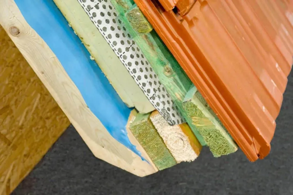 błędy montażowe folii paroizolacyjnej