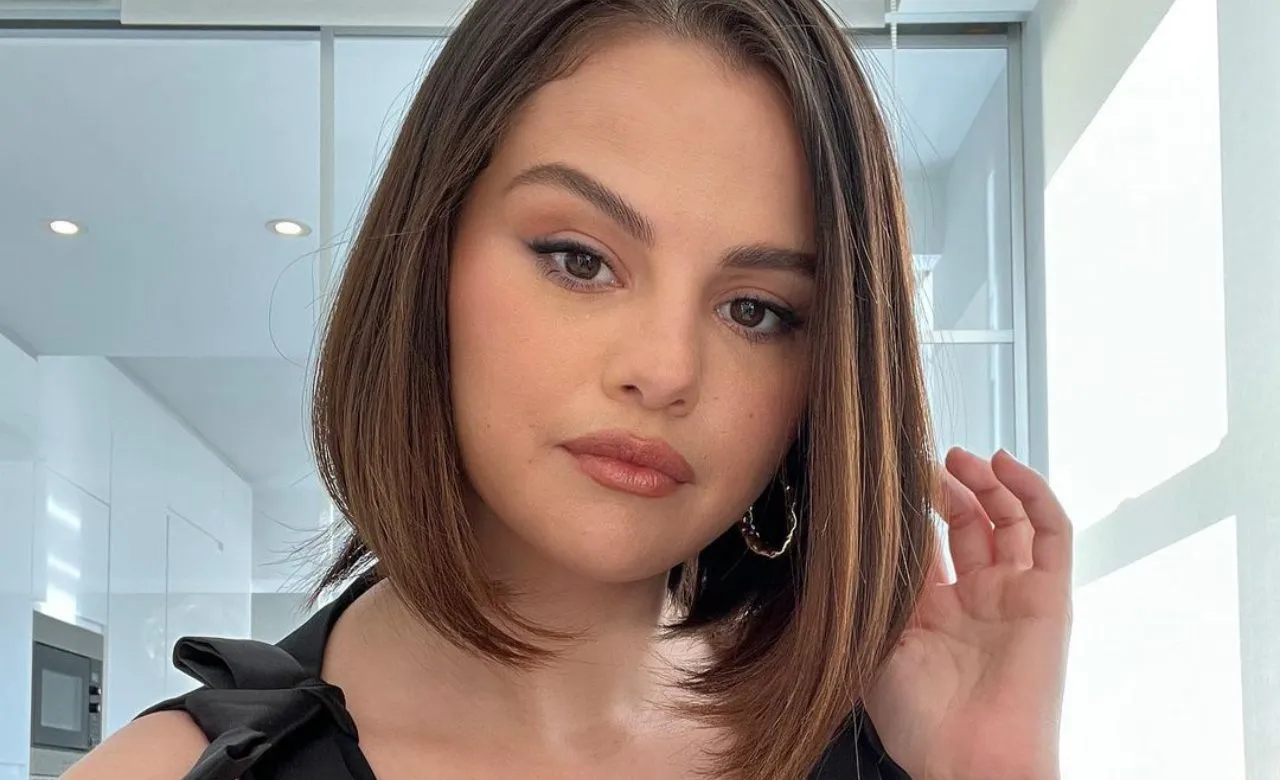 bob dla okrągłej twarzy long bob asymetryczny