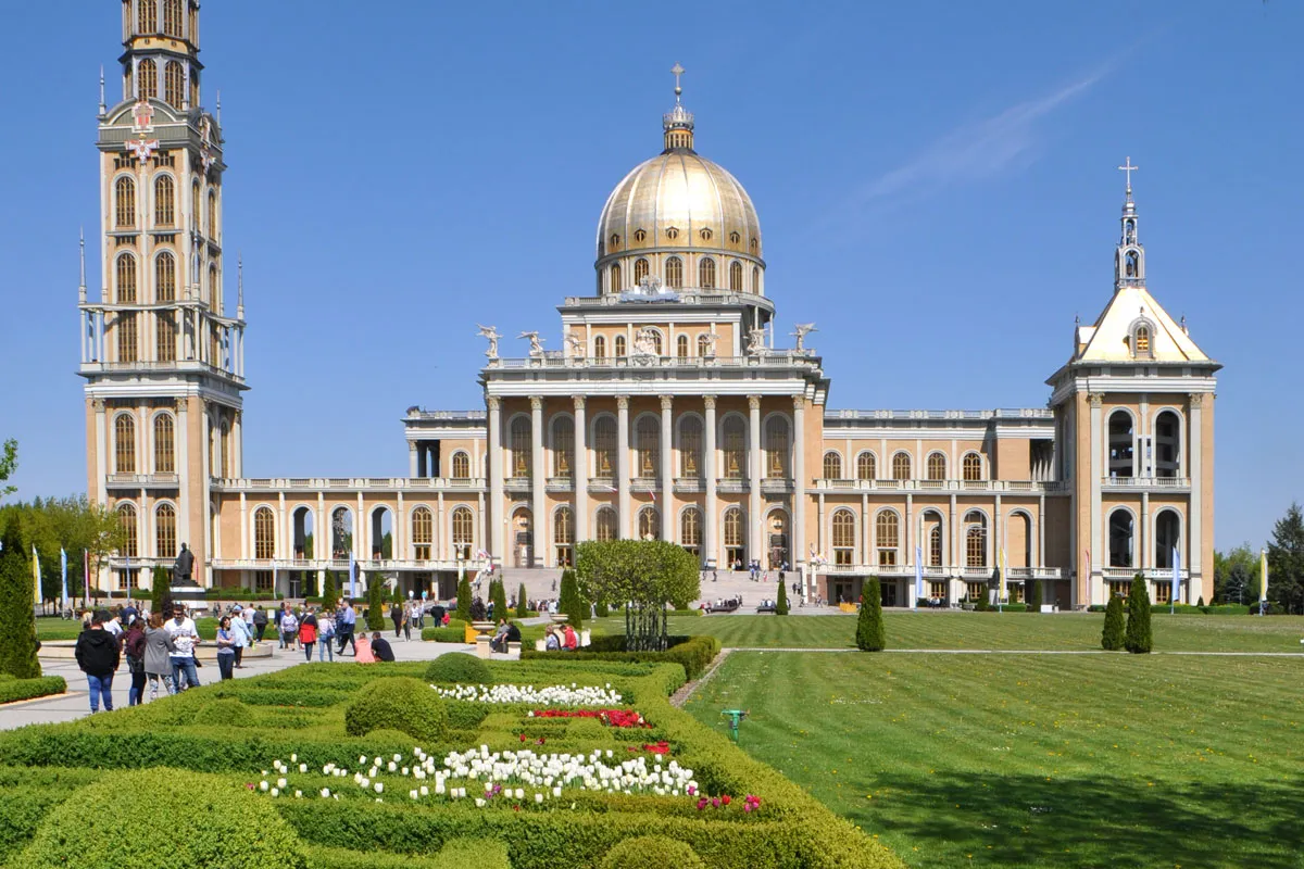 Zdjęcie Sanktuarium w Licheniu: największa świątynia w Polsce i jej tajemnice