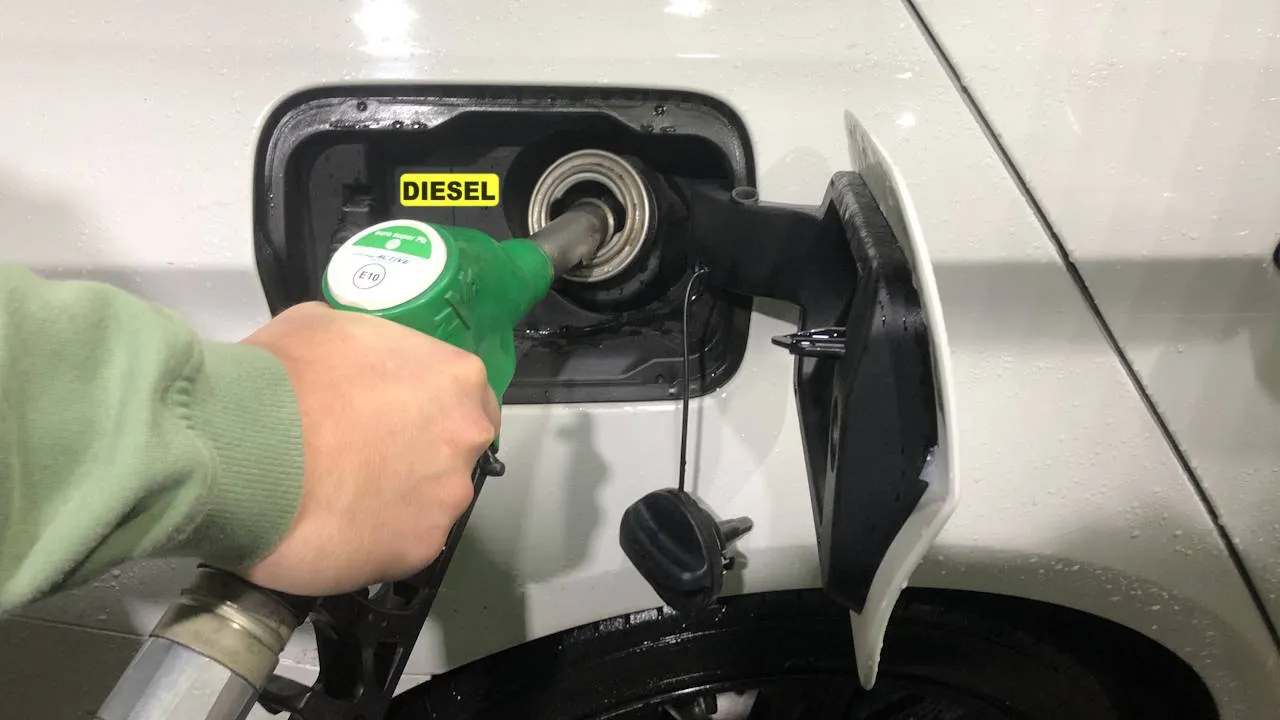 koszt naprawy samochodu po zatankowaniu złego paliwa