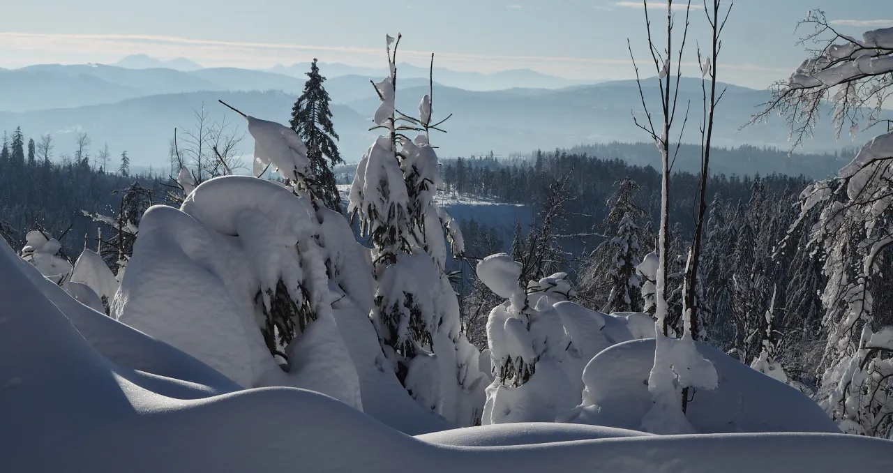 Barania G&oacute;ra zimą wyposażenie turysty