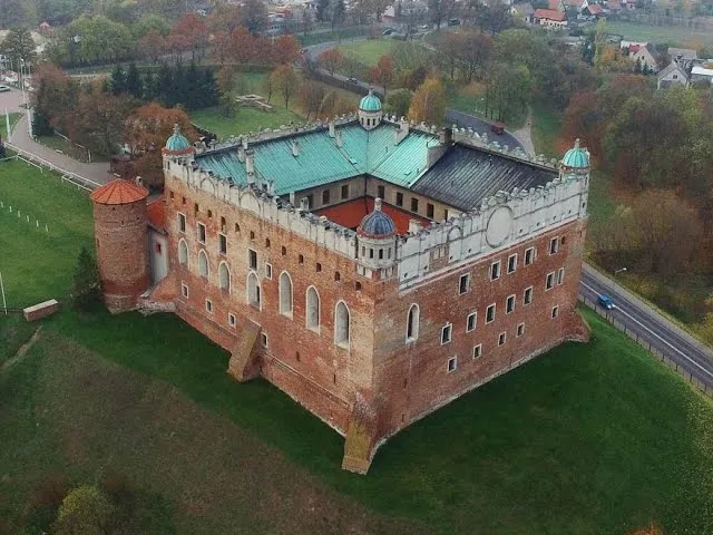 Zamek Golubski z lotu ptaka