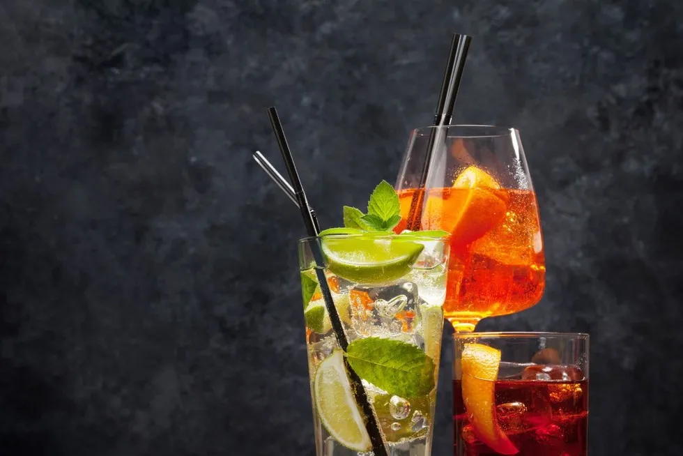 kreatywne drinki na imprezę domową