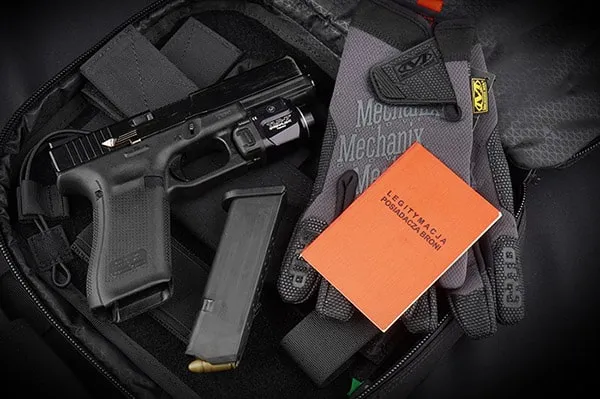 pozwolenie na broń sportowa vs samoobrona infographic