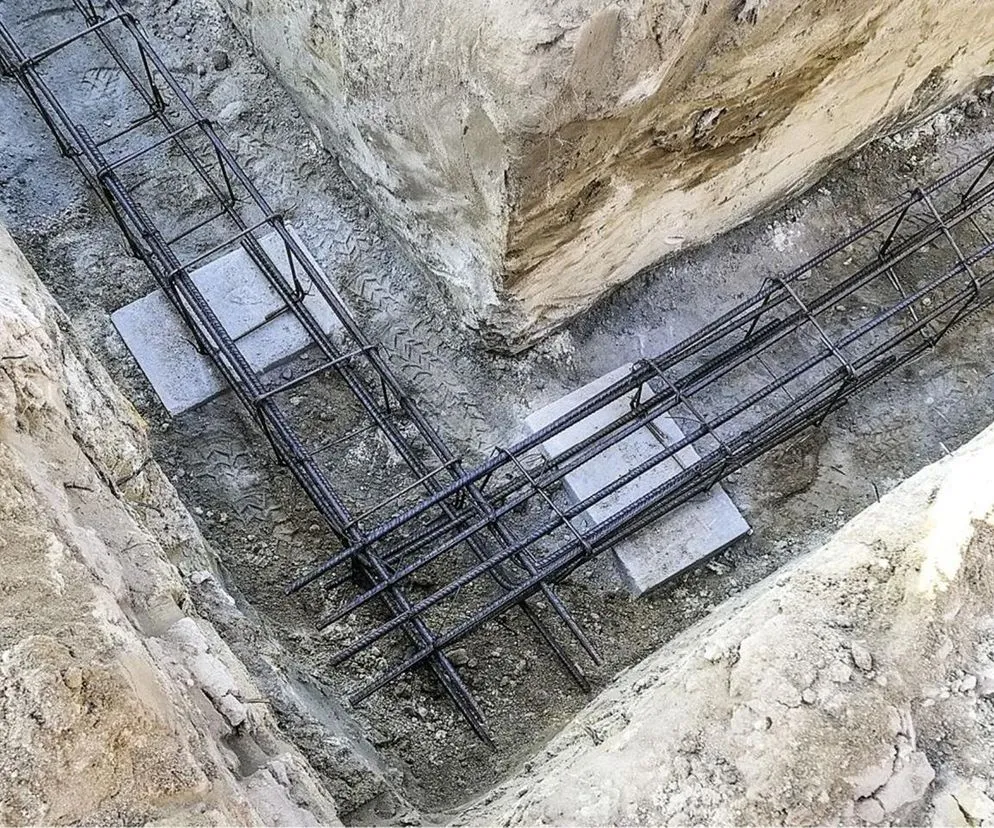 Błędy w zbrojeniu płyty fundamentowej korozja