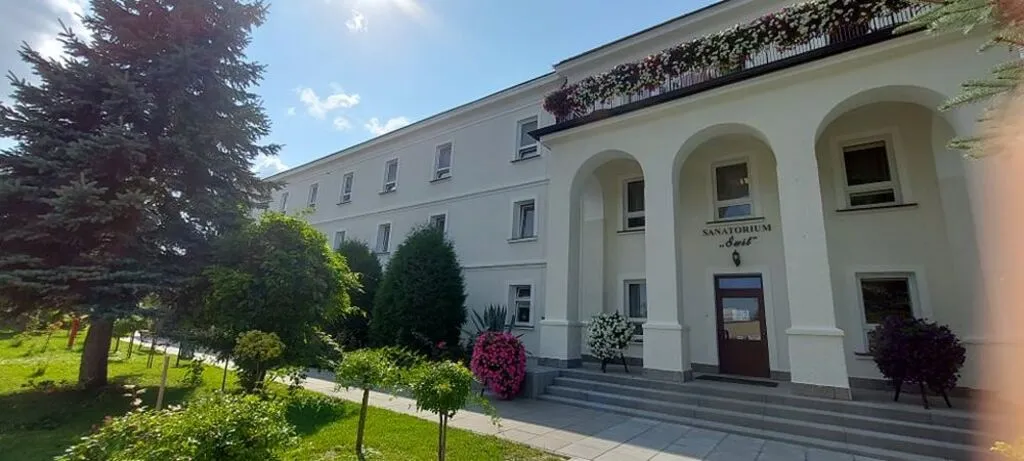 Sanatorium Świt Solec-Zdr&oacute;j budynek historyczny