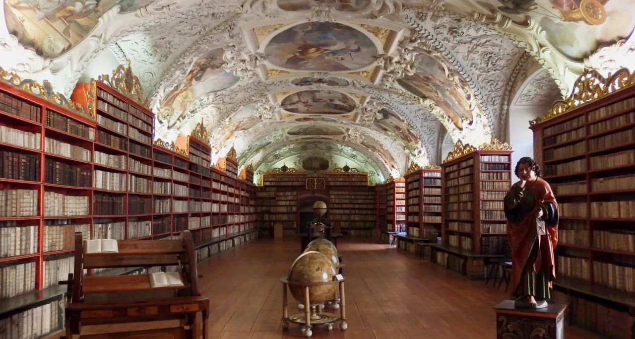 Biblioteka Klasztoru na Strahowie wnętrze