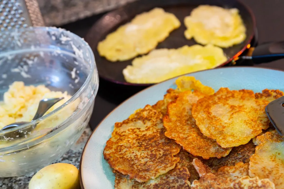 Placki ziemniaczane z cukrem