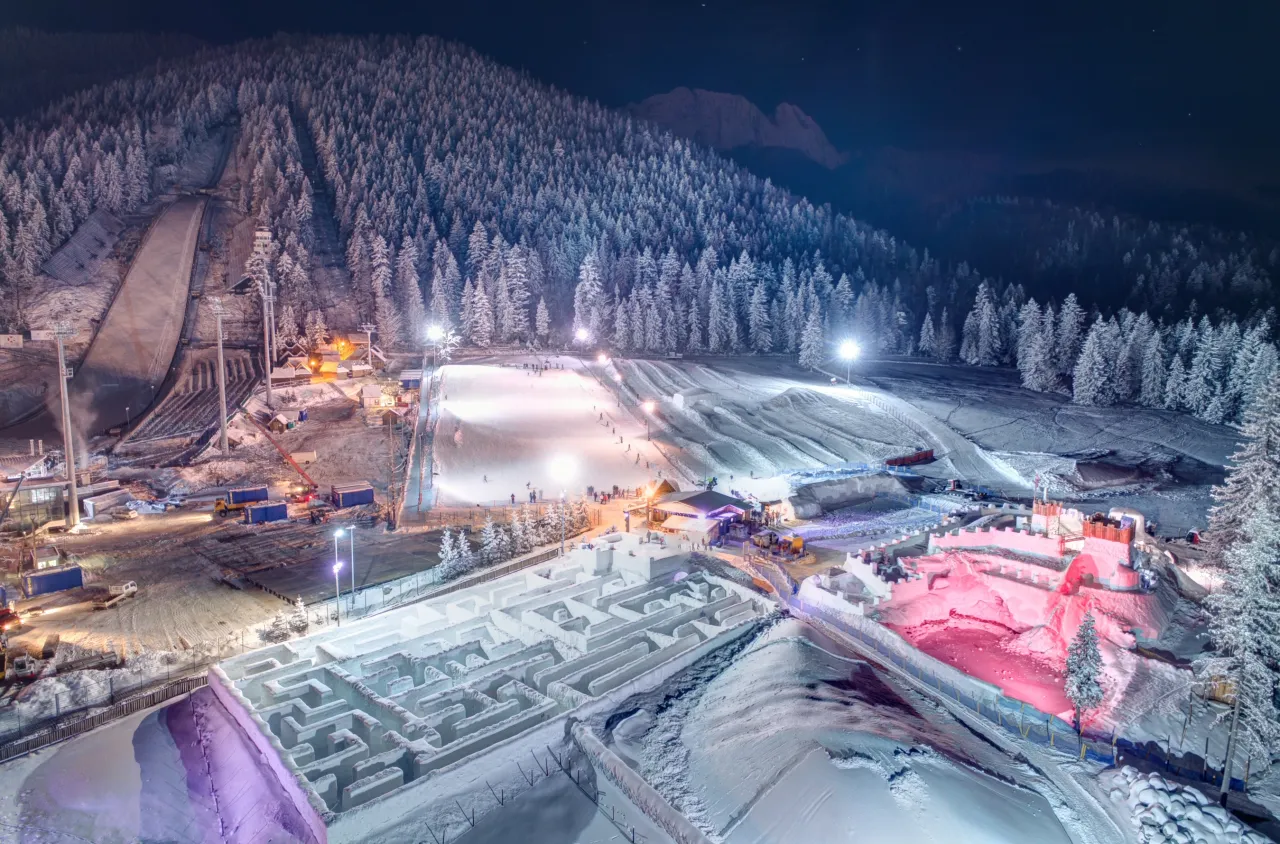 Zdjęcie Najlepsze snowparki w Polsce: gdzie jeździć na nartach i snowboardzie