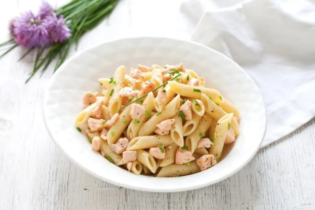 Ingredienti per pasta panna e salmone