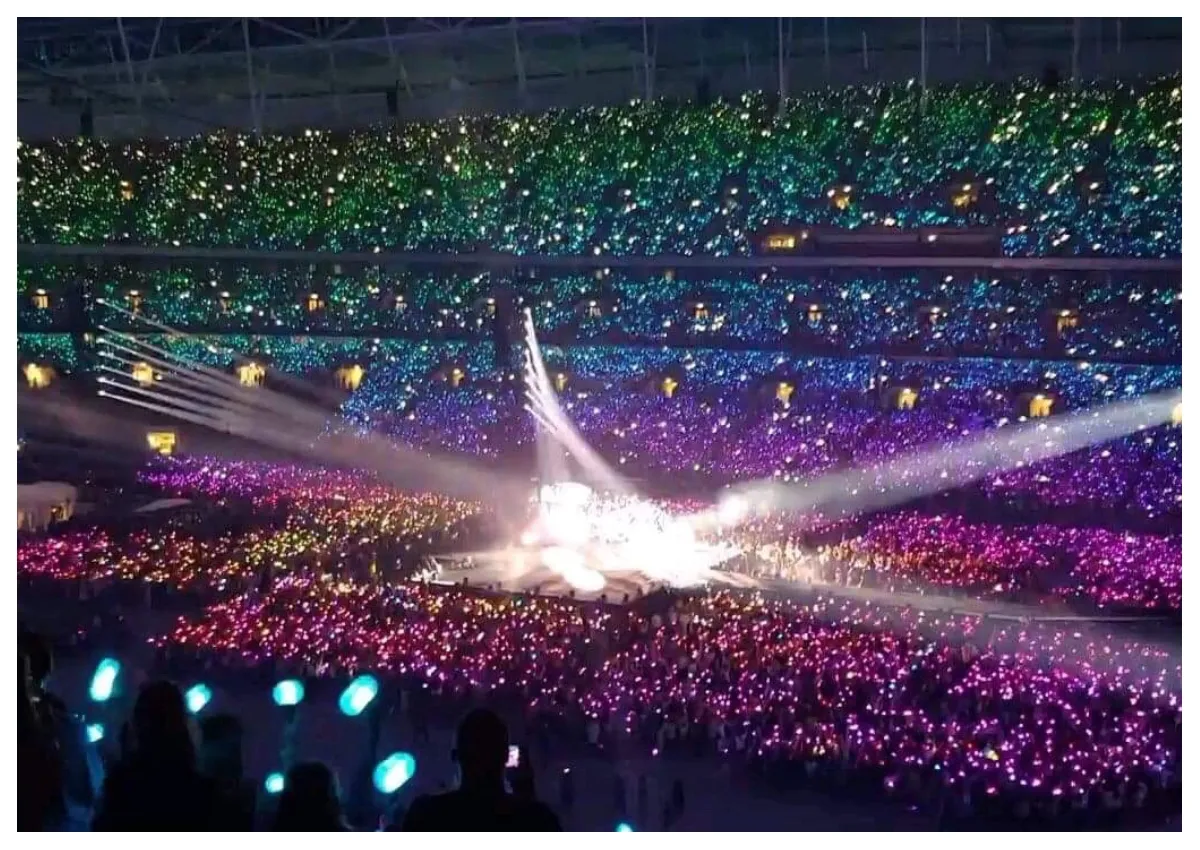 BTS koncert stadionowy publiczność