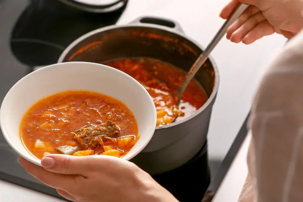 niezdrowe dodatki do zupy pomidorowej