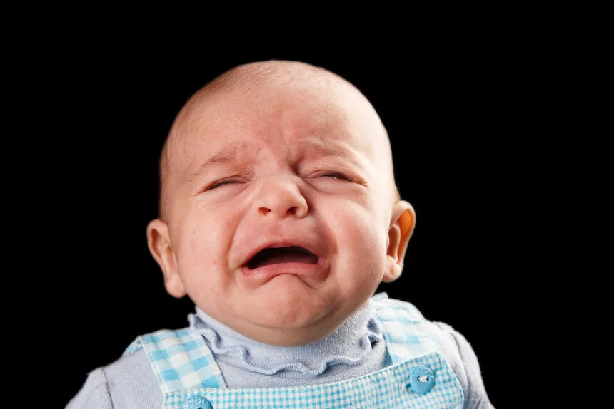 niemowlę 6 tydzień skok rozwojowy objawy płacz
