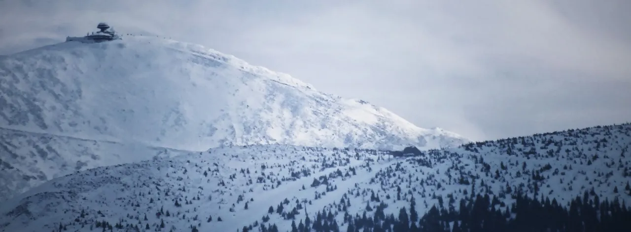 Zimowy szlak w Karkonoszach, Szklarska Poręba, śnieg
