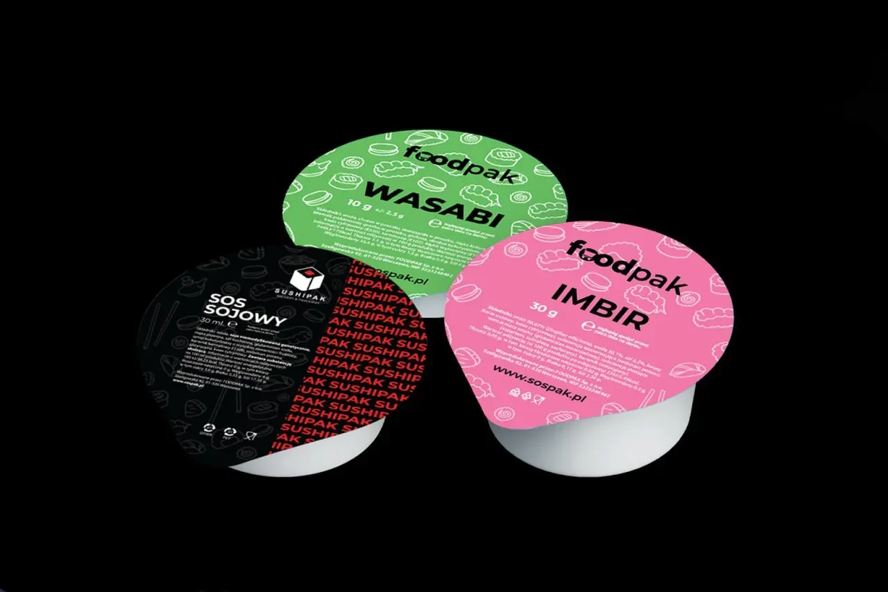 Sos sojowy, wasabi i imbir &ndash; idealne dodatki do sushi.