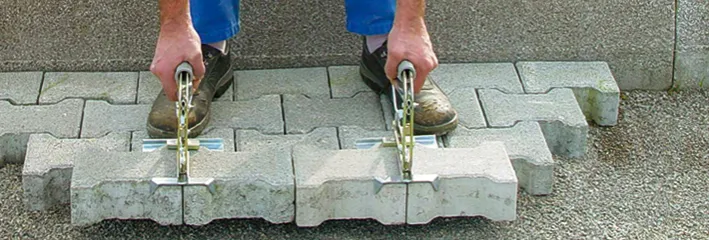 układanie kostki brukowej narzędzia